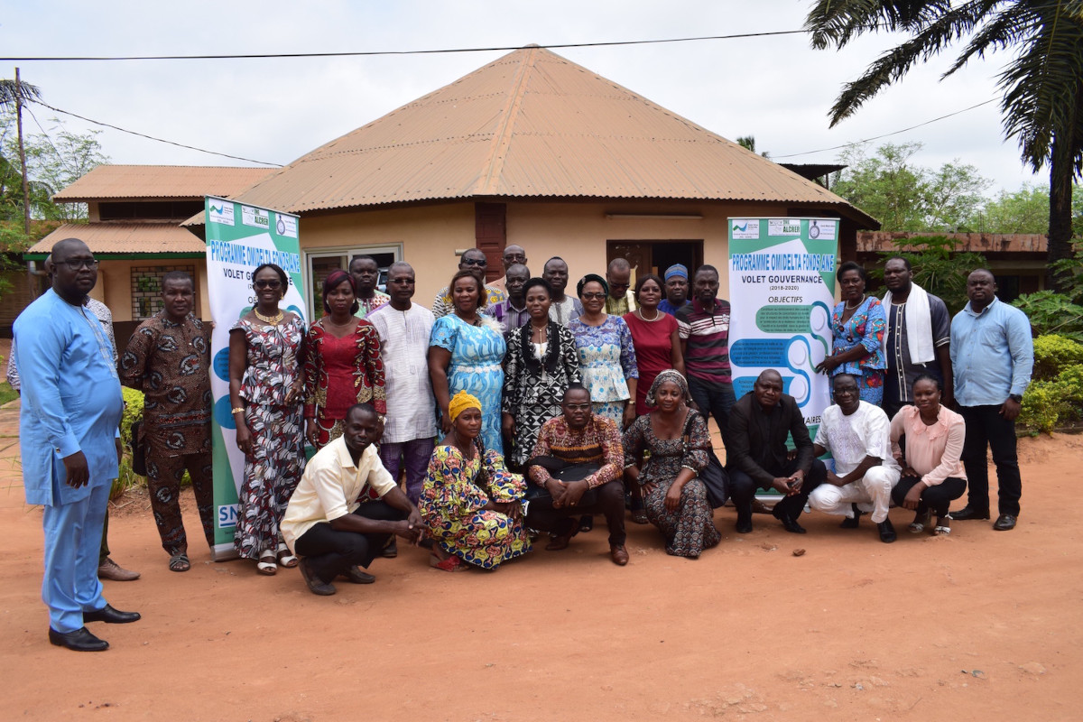 Photo de famille des participants à l'atelier